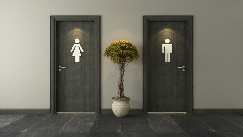 トイレのドアや扉の交換リフォーム費用・修理価格の相場は？