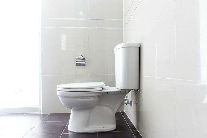 トイレの床が腐食した場合の床の張替え費用は？