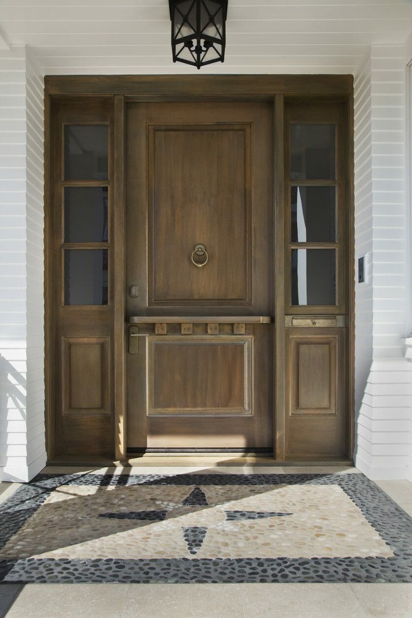 玄関や室内ドアを開き戸にリフォームする費用・価格の相場は？